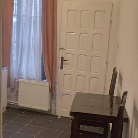 Casa Roxana Nyaraló *